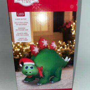 Holiday Time Dinosaur stegosaurus Inflatable-New